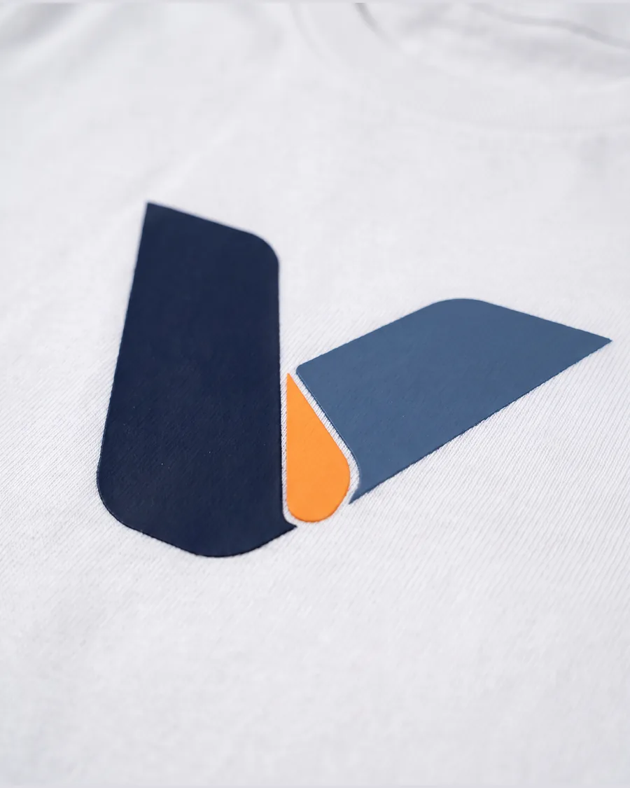 Exemplo de silk (serigrafia) Vestano em close